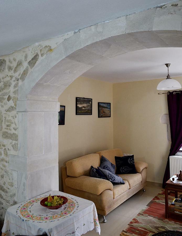 Arches Eleftherna Exterior photo